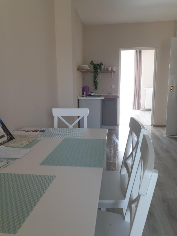 Chill House Apartman אגר מראה חיצוני תמונה