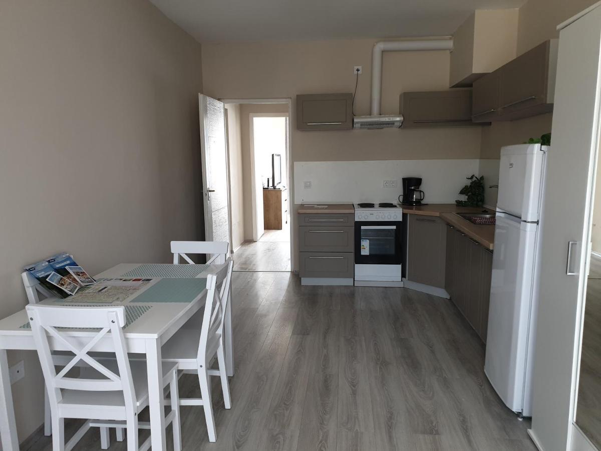 Chill House Apartman אגר מראה חיצוני תמונה