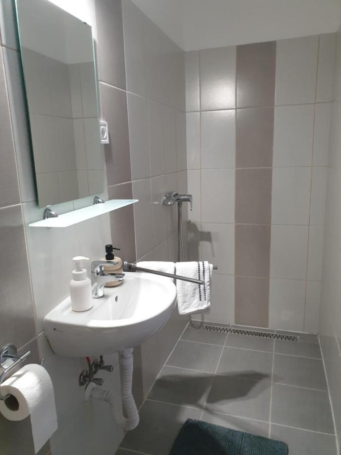 Chill House Apartman אגר מראה חיצוני תמונה